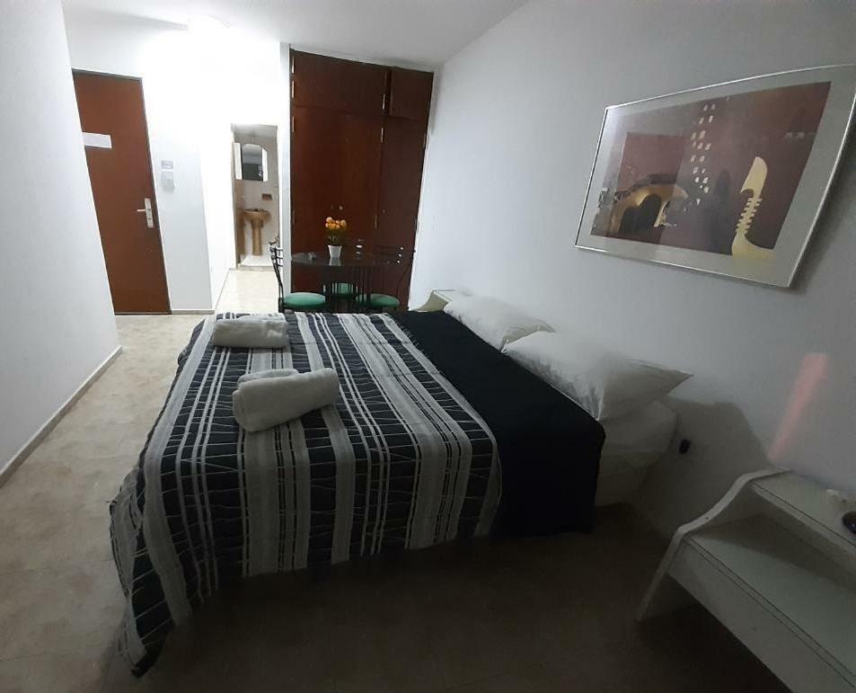 Aparthotel Apart Loren Córdoba Exterior foto